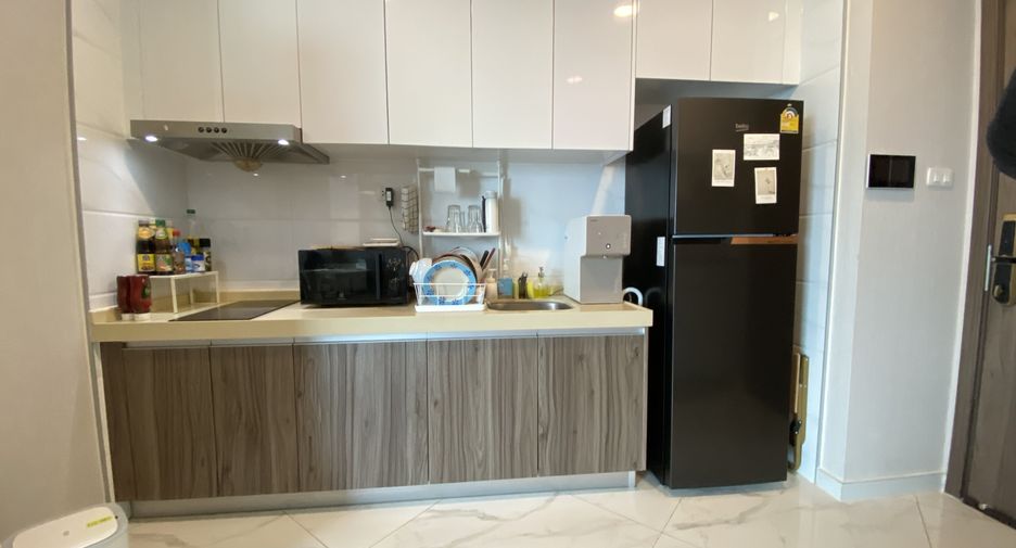 For sale and for rent 1 bed condo in Huai Khwang, Bangkok