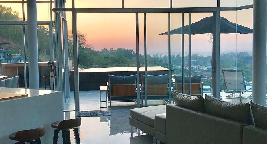 À vendre et à louer 5 chambres villa à Kathu, Phuket