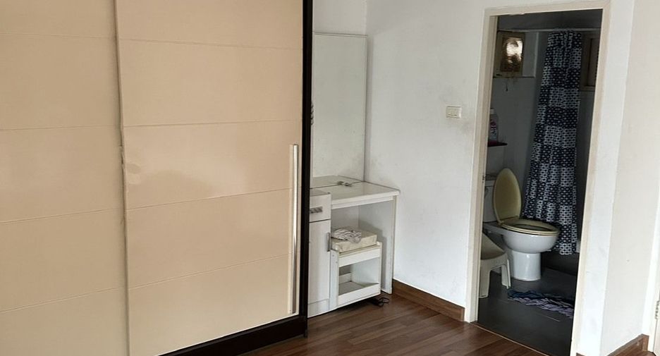 Reihenhaus zur Miete mit 3 Zimmer in Phaya Thai, Bangkok