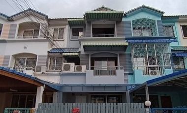 Haus zum Kauf und zur Miete mit 3 Zimmer in Suan Luang, Bangkok
