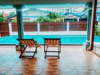 Villa zur Miete mit 6 Zimmer in Bang Lamung, Chonburi