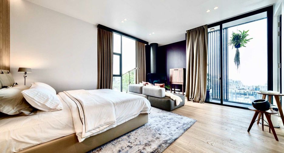 For sale 3 bedrooms townhouse in Suan Luang, Bangkok