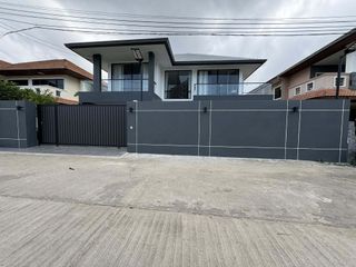 Villa en venta de 6 habitaciones en Bang Lamung, Chonburi