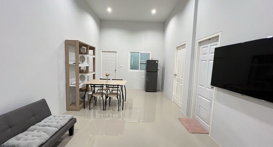 For rent 2 bedrooms townhouse in Mueang Phuket, Phuket
