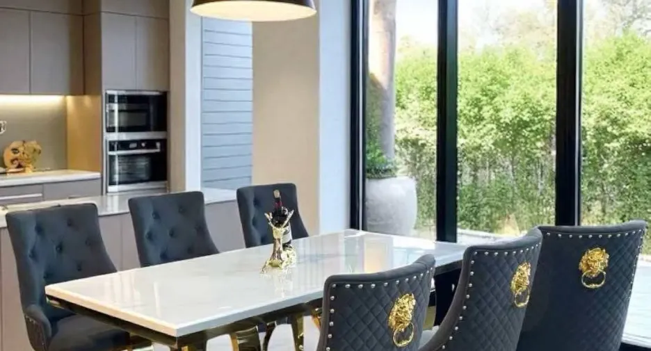 For sale 4 bedrooms house in Sai Mai, Bangkok