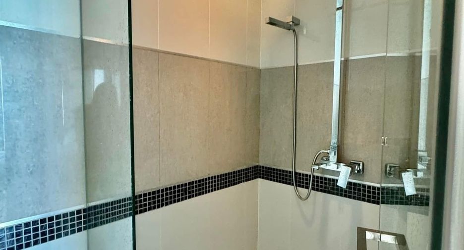 Wohnung zur Miete mit 2 Zimmer in Bang Lamung, Chonburi