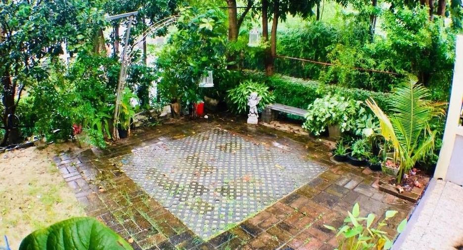 Продажа 5 спальни дом в Сапхан Сунг, Бангкок