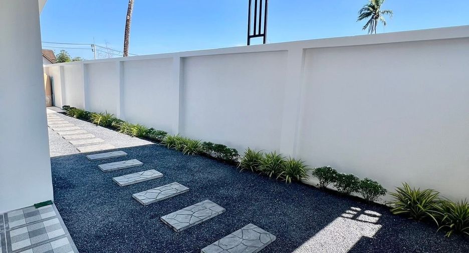 For sale 2 bedrooms townhouse in Thalang, Phuket