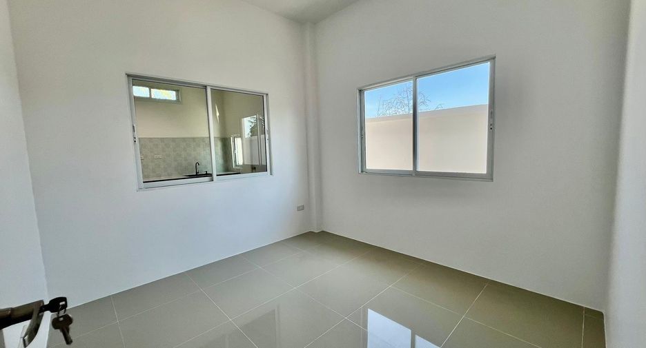 For sale 2 bedrooms townhouse in Thalang, Phuket