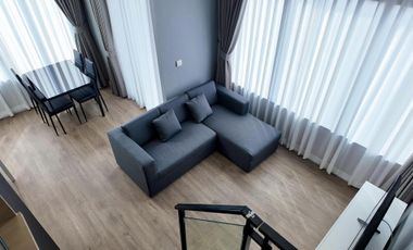 For rent 2 bedrooms condo in Huai Khwang, Bangkok