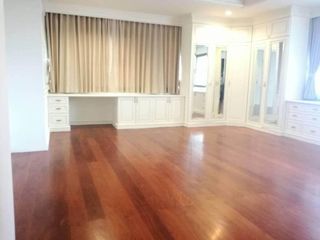 For rent 4 ベッドルーム condo in Watthana, Bangkok