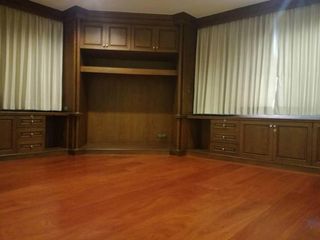 For rent 4 ベッドルーム condo in Watthana, Bangkok