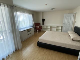 Apartment zur Miete mit 3 Zimmer in Watthana, Bangkok