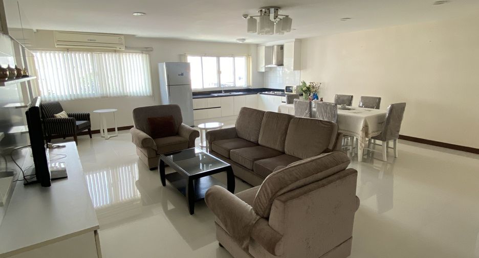 À louer 3 chambres appartement à Watthana, Bangkok
