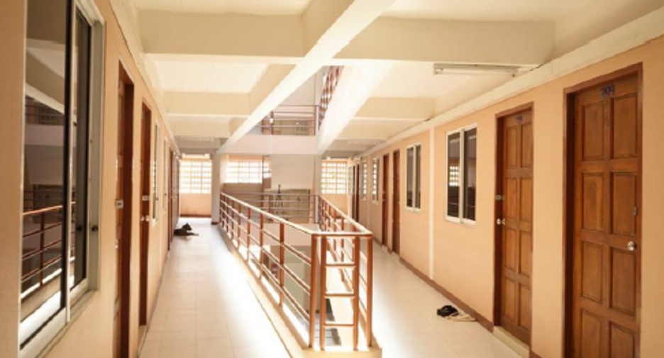 For sale 74 bedrooms apartment in Bang Lamung, Chonburi