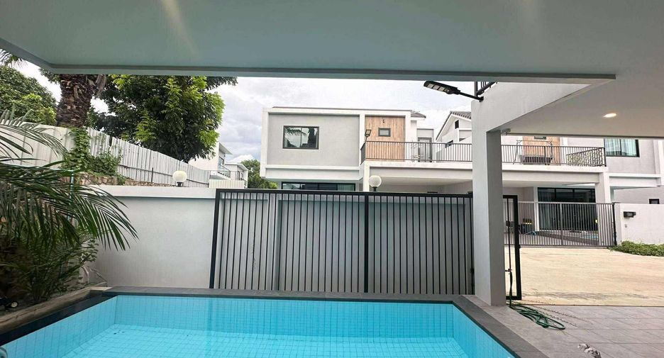 出租 3 卧室 别墅 在 Bang Lamung, Chon Buri