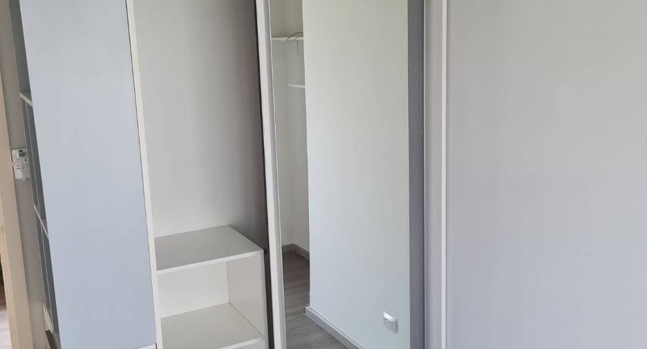 For rent 2 bedrooms condo in Chom Thong, Bangkok
