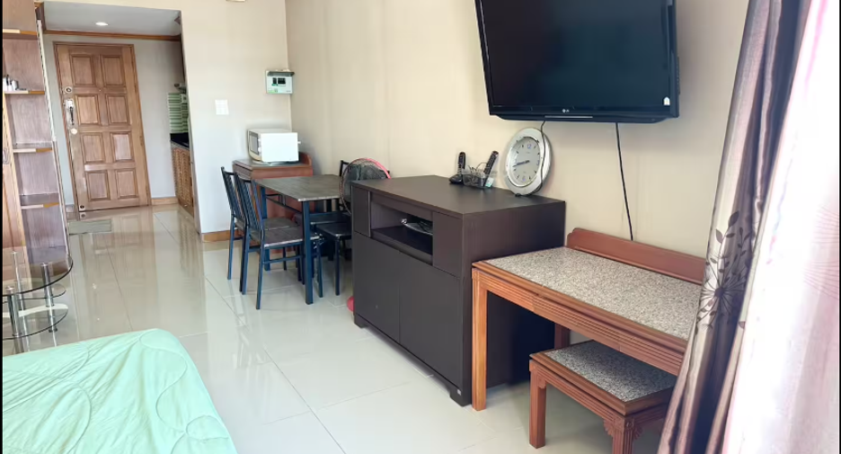 For sale studio condo in Bang Lamung, Chonburi