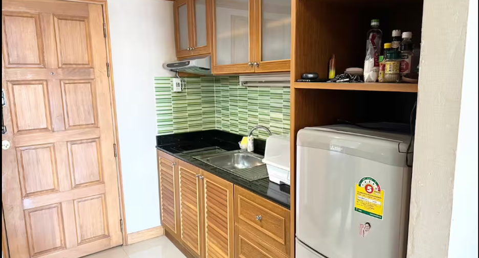 For sale studio condo in Bang Lamung, Chonburi