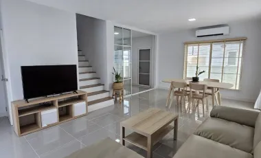 Haus zur Miete mit 3 Zimmer in Bang Phli, Samut Prakan