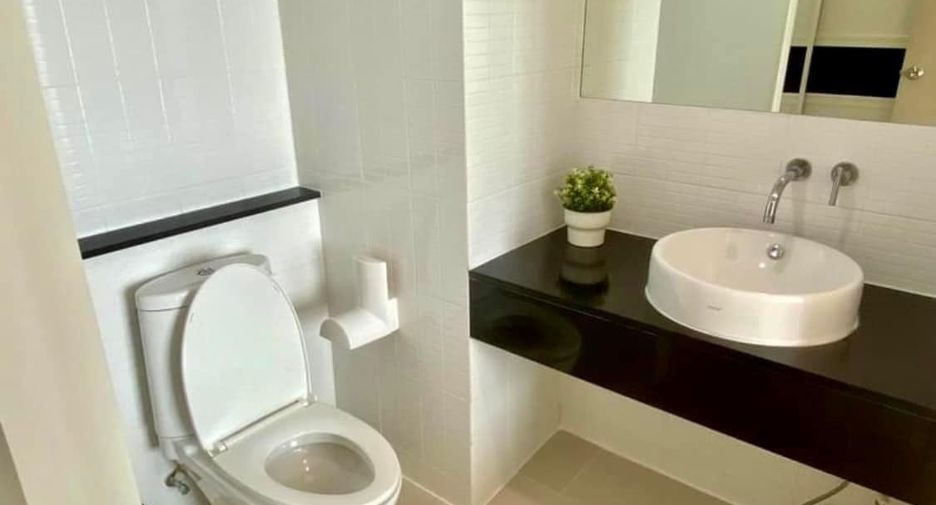 For rent 2 bedrooms condo in Chatuchak, Bangkok