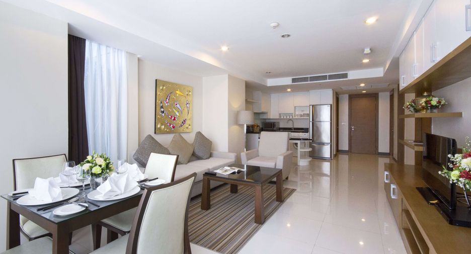 For rent 2 bedrooms apartment in Pathum Wan, Bangkok