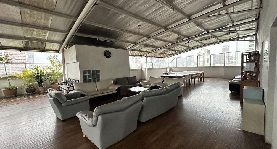 Apartamento en alquiler de 3 habitaciones en Watthana, Bangkok