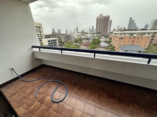 Apartment zur Miete mit 3 Zimmer in Watthana, Bangkok