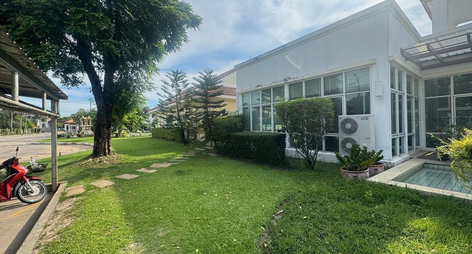 For sale 3 bedrooms house in Bang Phli, Samut Prakan