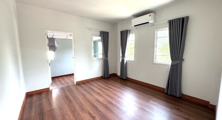 For sale 3 bedrooms house in Bang Phli, Samut Prakan