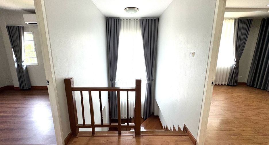 For sale 3 bedrooms house in Bang Phli, Samut Prakan