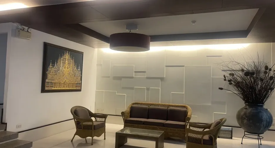 For rent 3 bedrooms apartment in Sathon, Bangkok