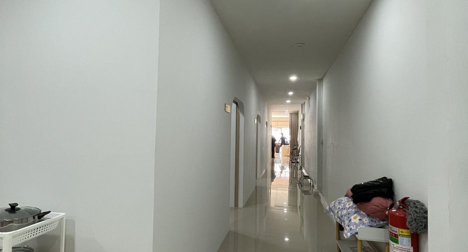 For rent 5 bedrooms retail Space in Kathu, Phuket