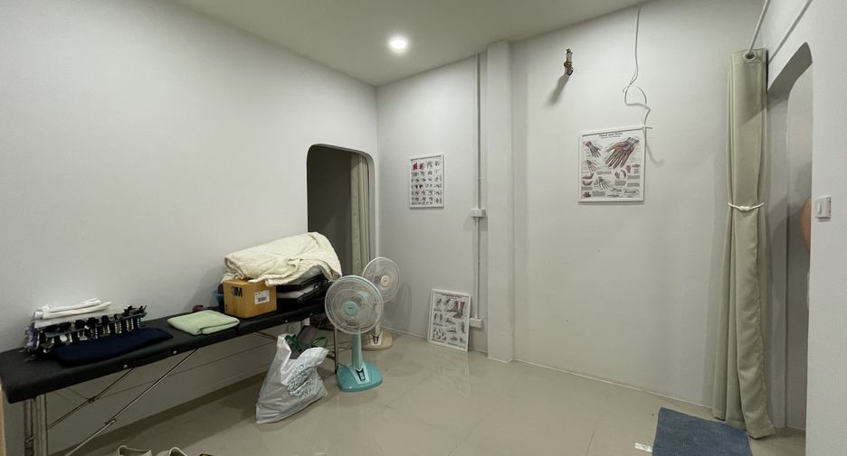 For rent 5 bedrooms retail Space in Kathu, Phuket