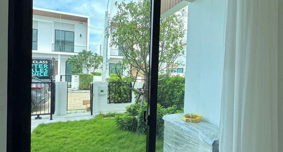 For rent 3 bedrooms house in Bang Phli, Samut Prakan