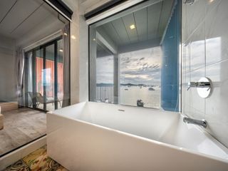 Продажа 46 спальни отель в Пхукет Тощн, Пхукет
