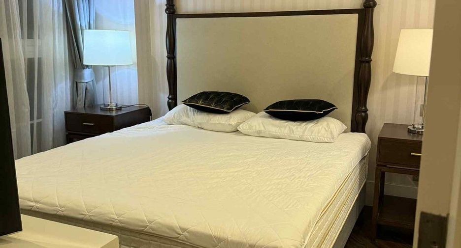 For rent 2 bedrooms condo in Sattahip, Chonburi
