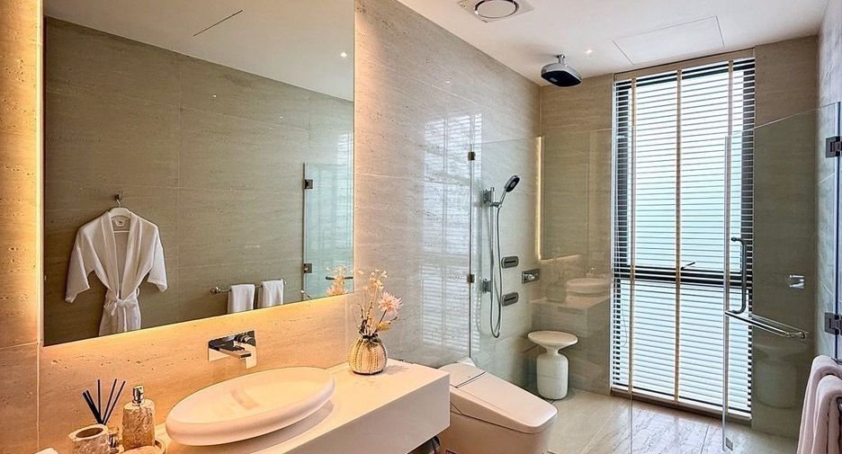 For sale 2 bedrooms condo in Thalang, Phuket