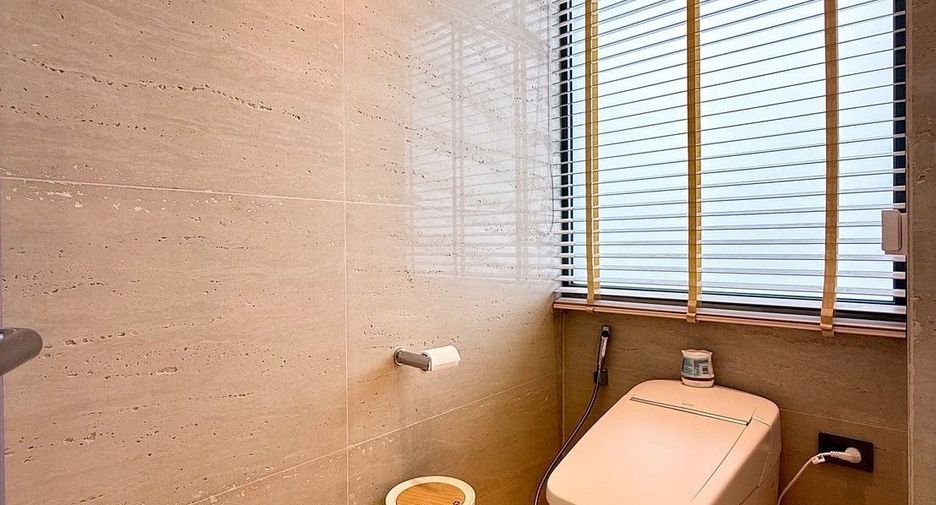 For sale 2 bedrooms condo in Thalang, Phuket