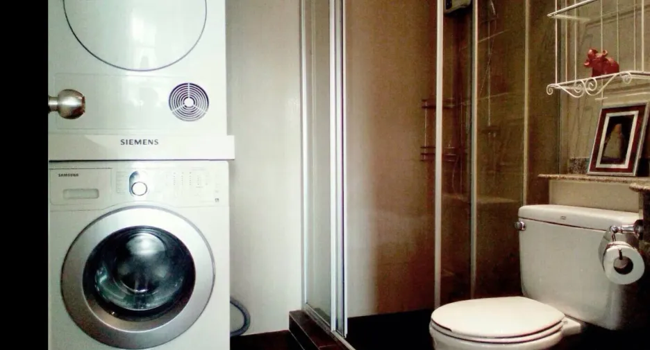 For rent 2 bedrooms condo in Pathum Wan, Bangkok