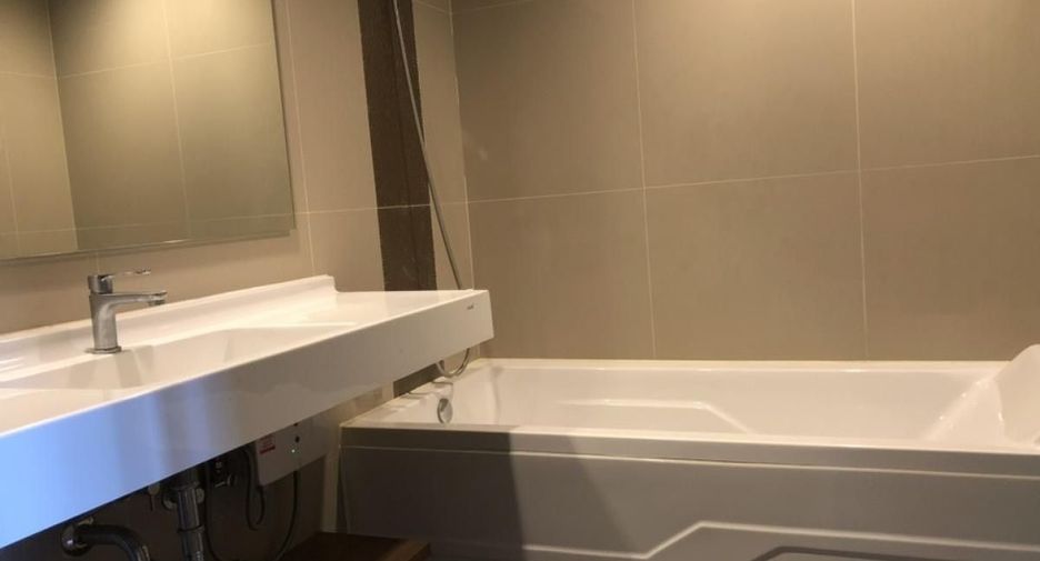 Wohnung zur Miete mit 2 Zimmer in Phra Khanong, Bangkok