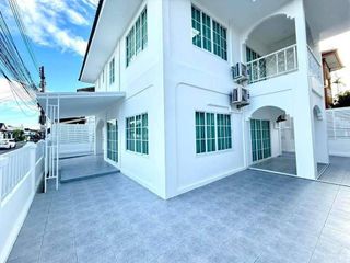 For rent 4 bedrooms house in Bang Lamung, Chonburi
