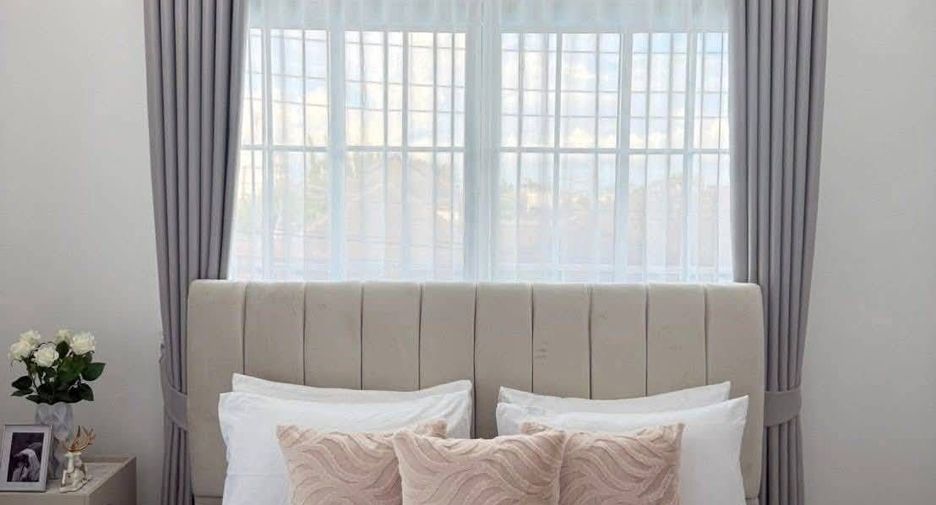 For rent 4 bedrooms house in Bang Lamung, Chonburi