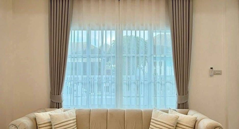 For rent 4 bedrooms house in Bang Lamung, Chonburi