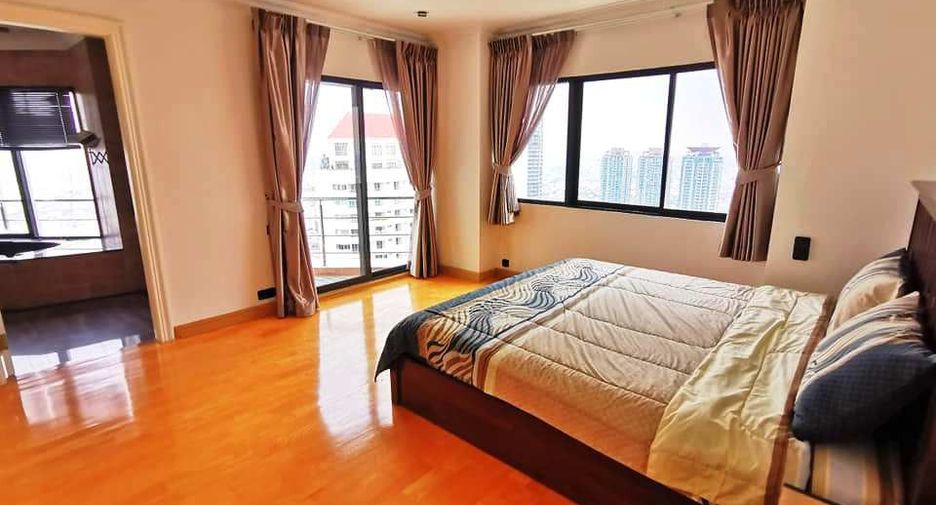 For rent 5 bedrooms condo in Sathon, Bangkok
