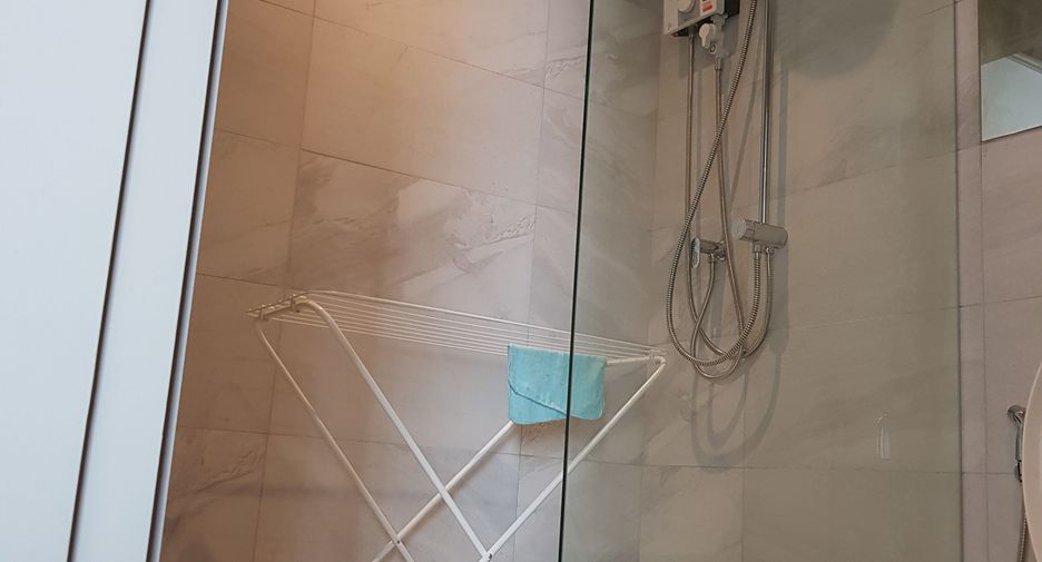 Condo en alquiler de 1 habitaciones en Watthana, Bangkok