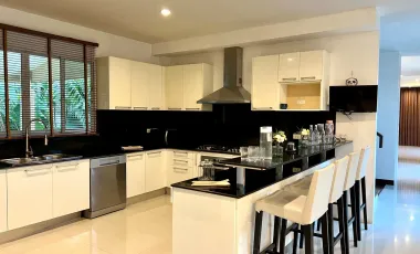 For rent 6 bedrooms villa in Mueang Phuket, Phuket