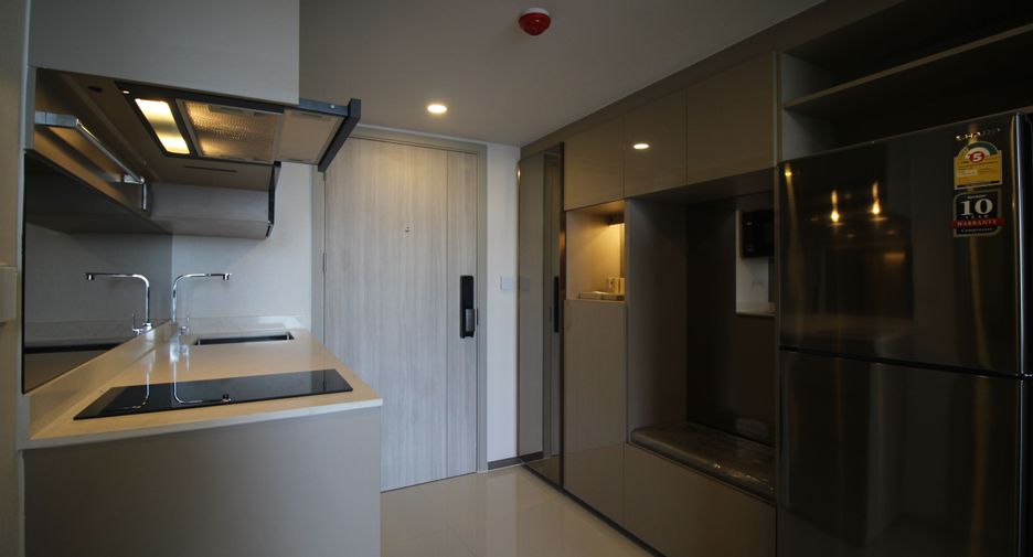 For rent 1 bed condo in Ratchathewi, Bangkok