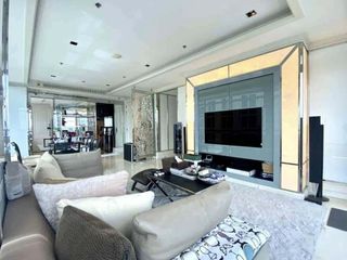 For rent 2 ベッドルーム condo in Pathum Wan, Bangkok