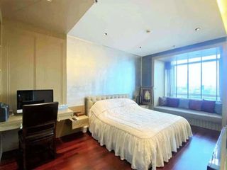 For rent 2 ベッドルーム condo in Pathum Wan, Bangkok